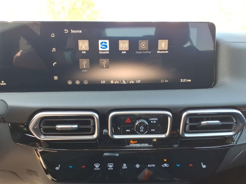 2026 Nissan Sentra SR - Photo 30