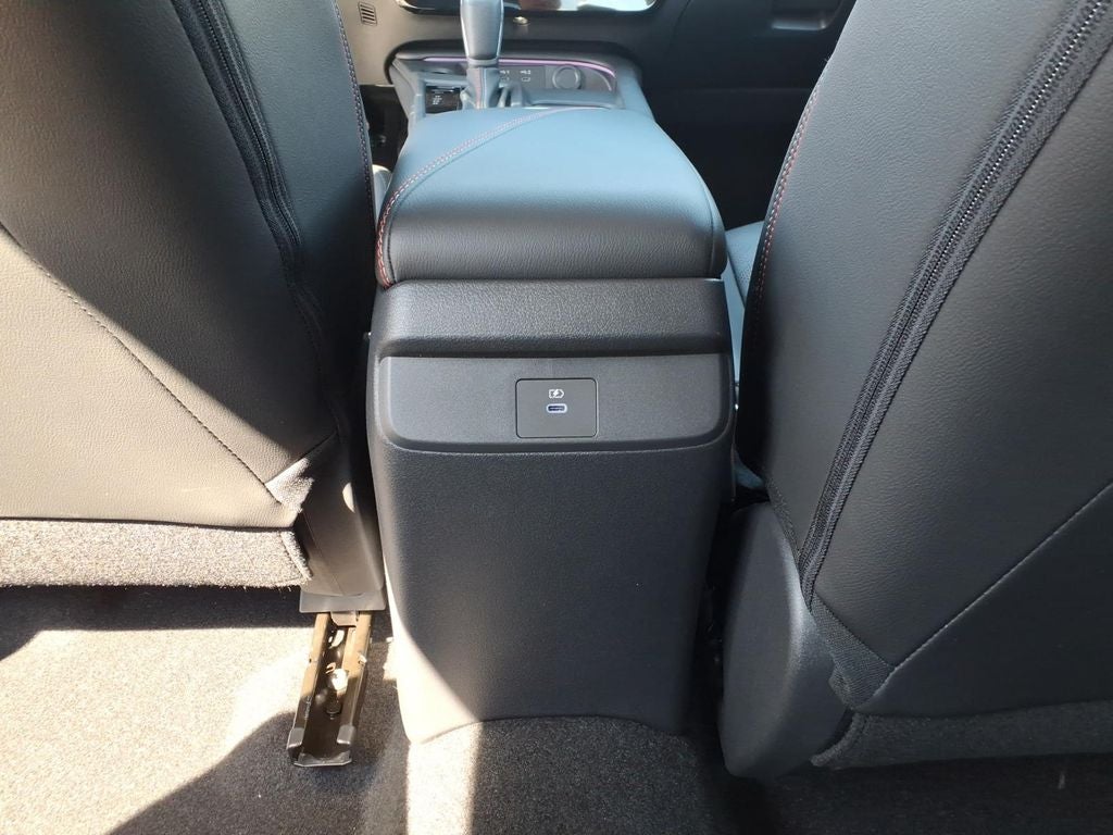 2026 Nissan Sentra SR - Photo 40
