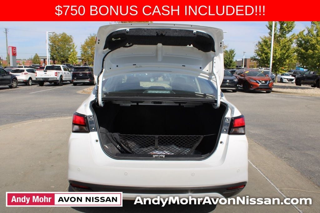 2025 Nissan Versa 1.6 SV