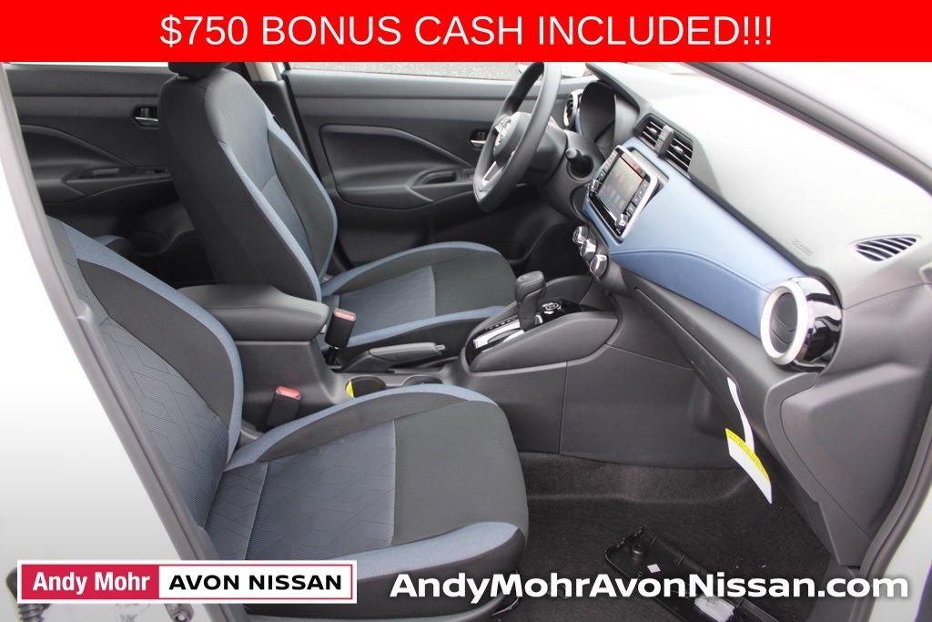 2025 Nissan Versa 1.6 SV