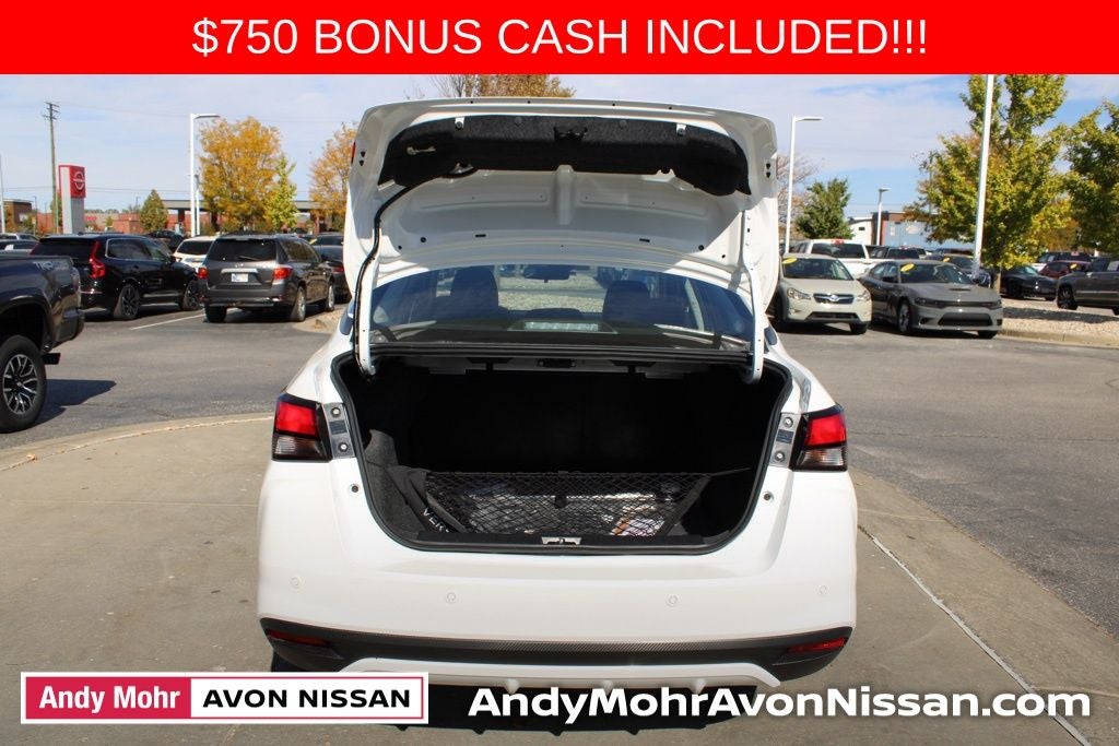 2025 Nissan Versa 1.6 SV