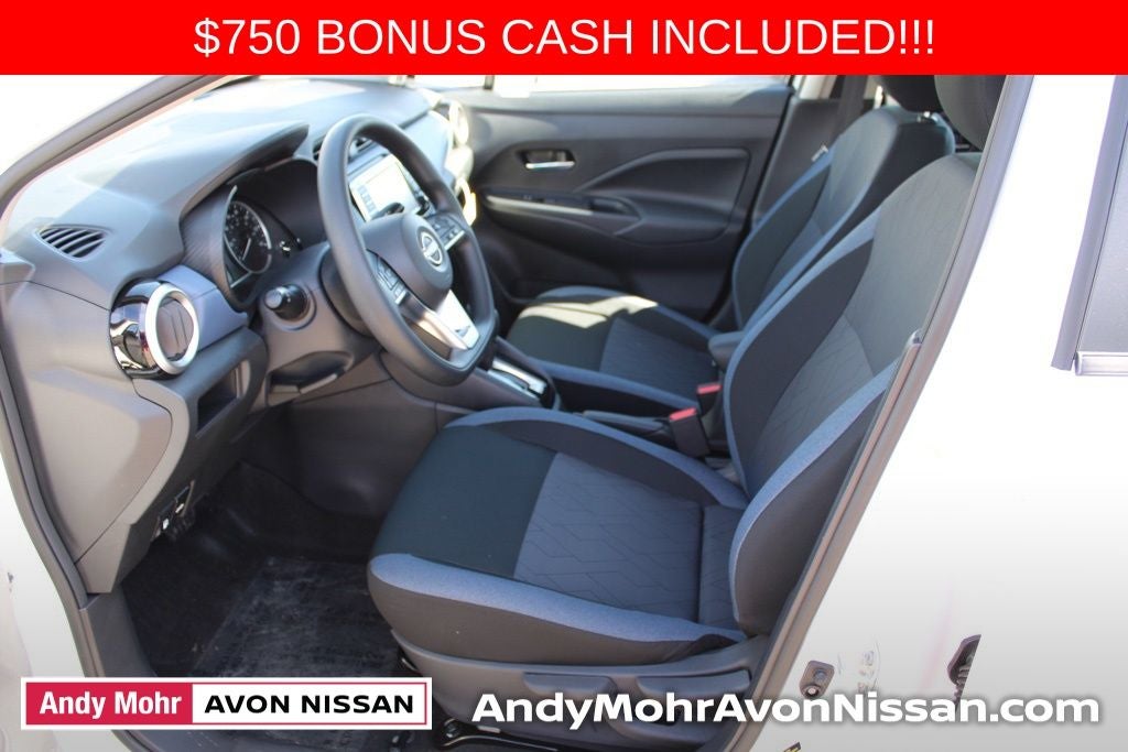 2025 Nissan Versa 1.6 SV