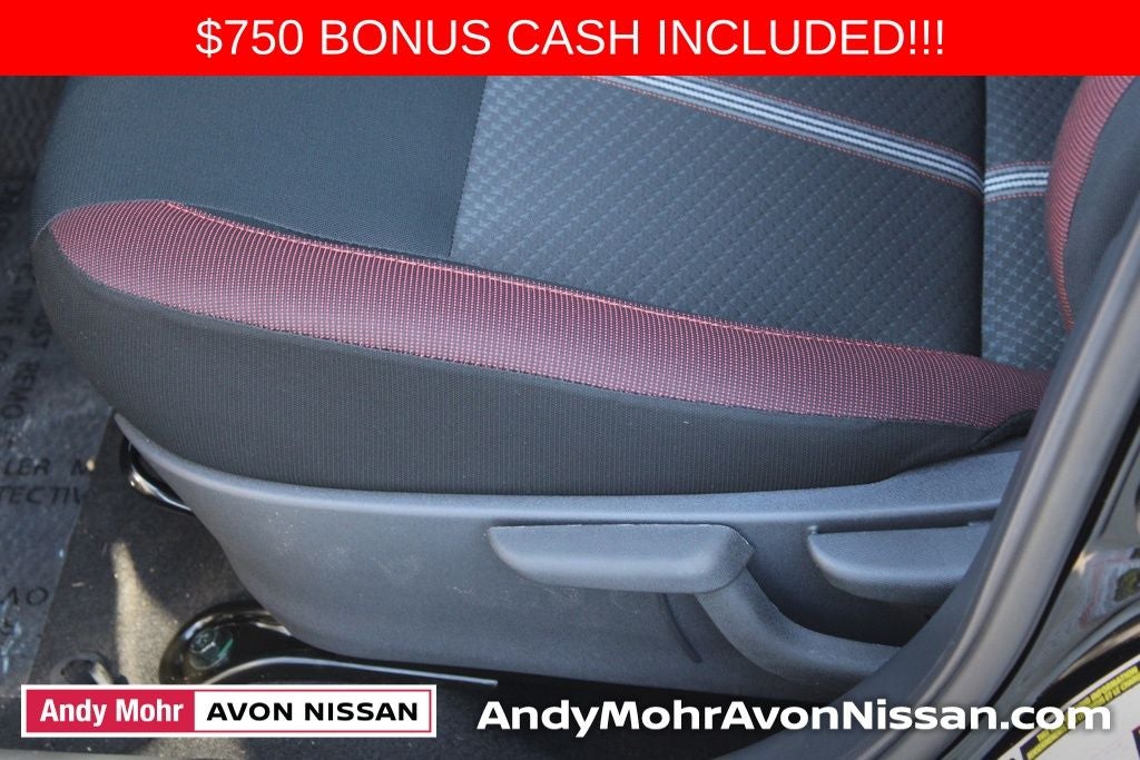 2025 Nissan Versa 1.6 SR