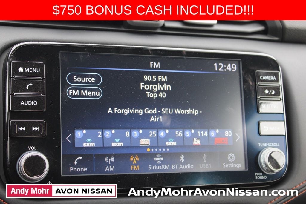 2025 Nissan Versa 1.6 SR