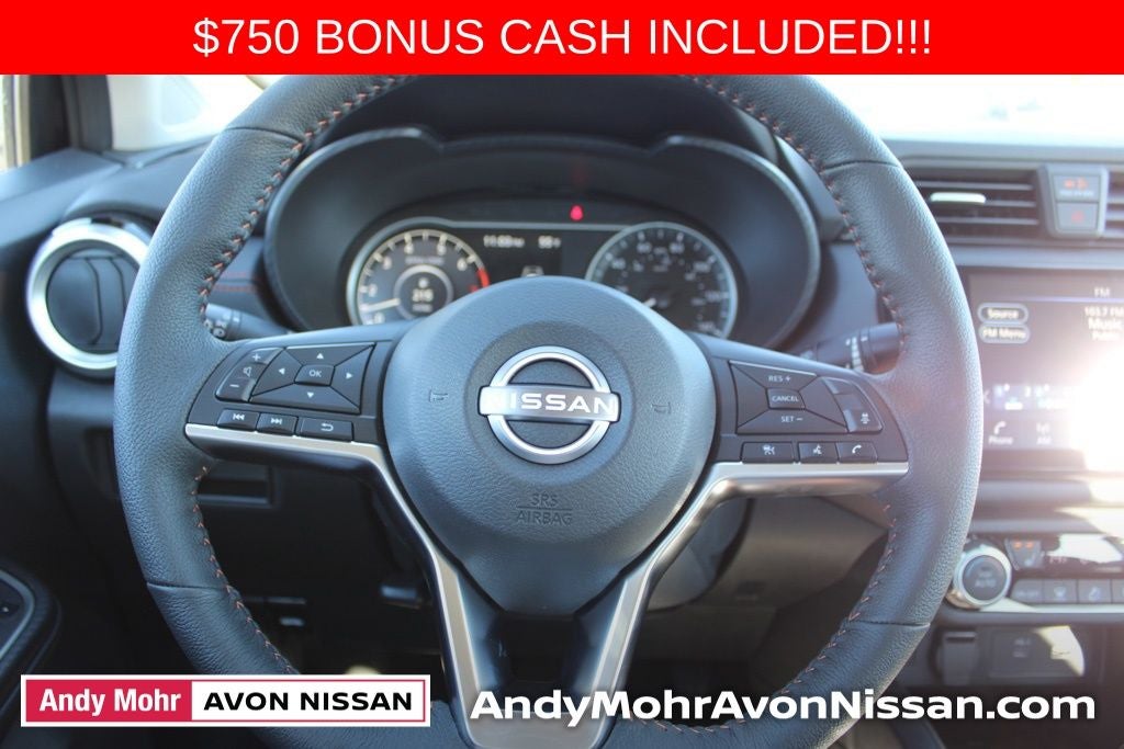 2025 Nissan Versa 1.6 SR