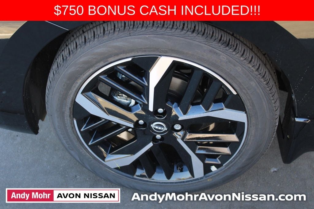 2025 Nissan Versa 1.6 SR