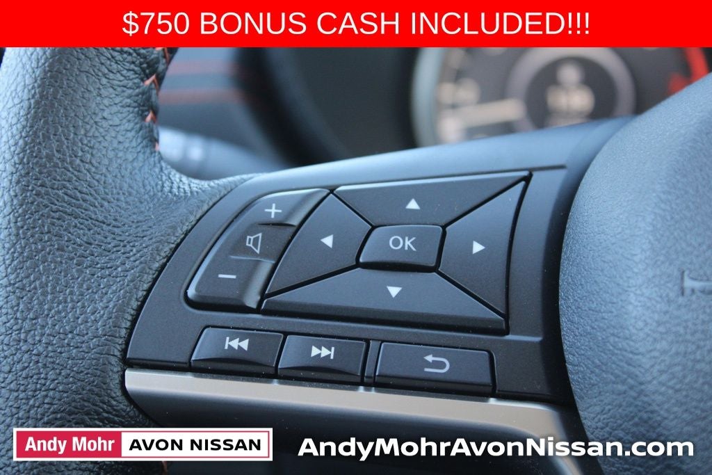 2025 Nissan Versa 1.6 SR