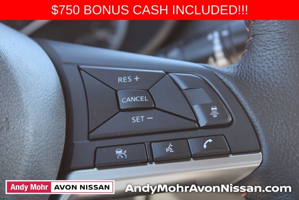 2025 Nissan Versa 1.6 SR