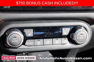 2025 Nissan Versa 1.6 SR