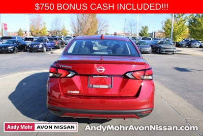 2025 Nissan Versa 1.6 SR