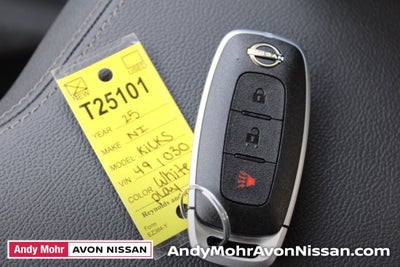 2025 Nissan Kicks Play S