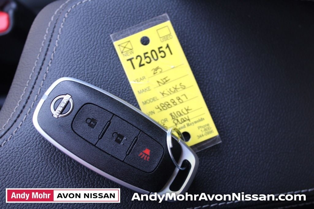 2025 Nissan Kicks Play S