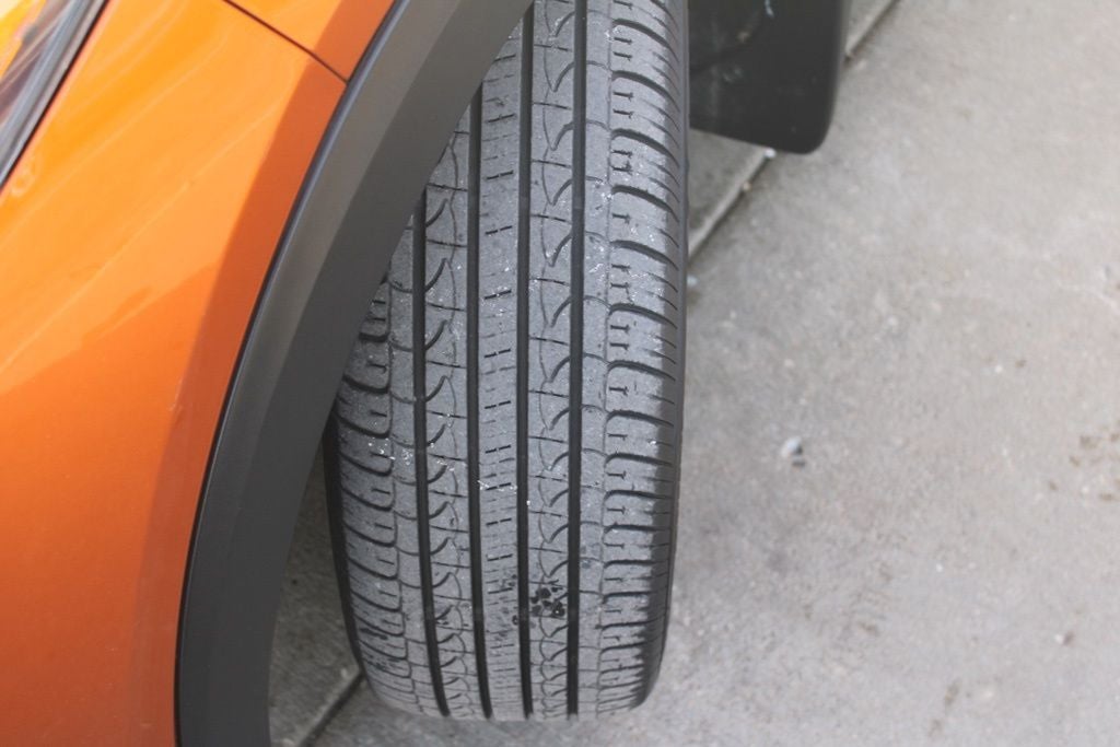 2019 Nissan Kicks SR