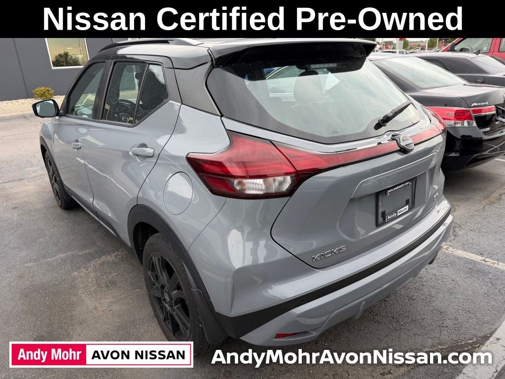 2023 Nissan Kicks SR