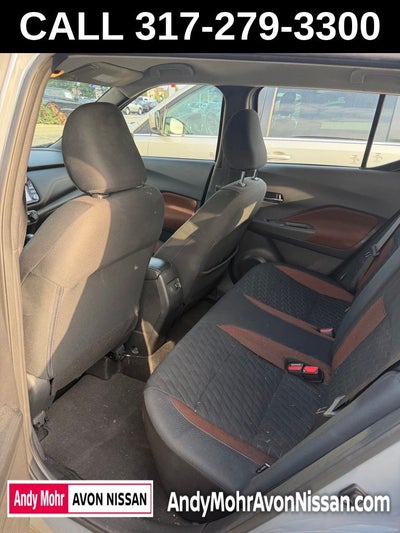 2021 Nissan Kicks SR