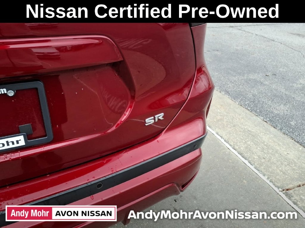 2021 Nissan Kicks SR