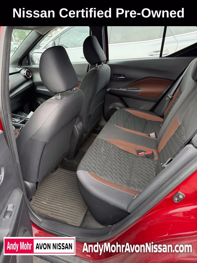 2021 Nissan Kicks SR