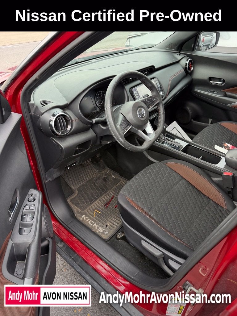2021 Nissan Kicks SR