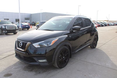 2020 Nissan Kicks SR