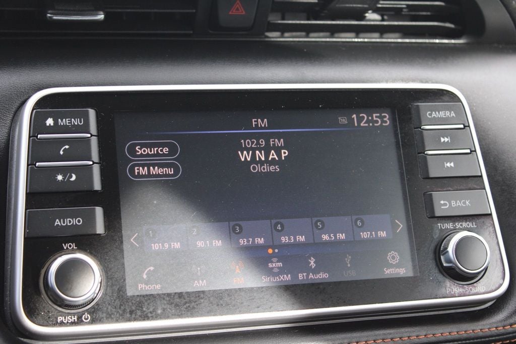 2020 Nissan Kicks SR