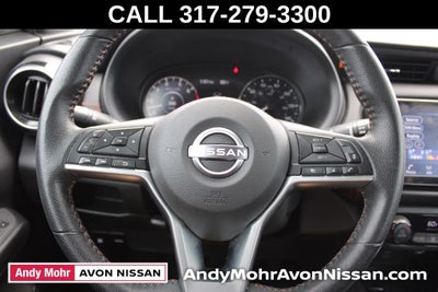 2022 Nissan Kicks SR