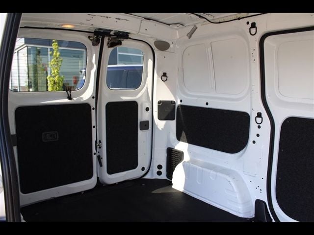 2021 Nissan NV200 SV