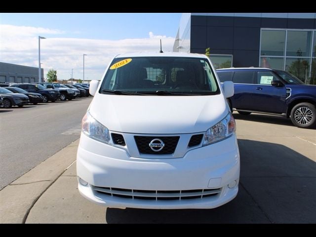 2021 Nissan NV200 SV