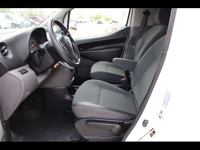 2021 Nissan NV200 SV