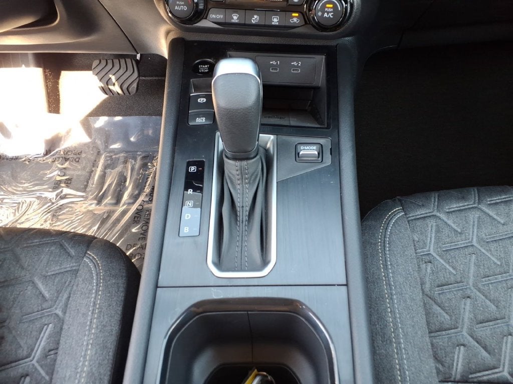 2027 Nissan Kicks SV