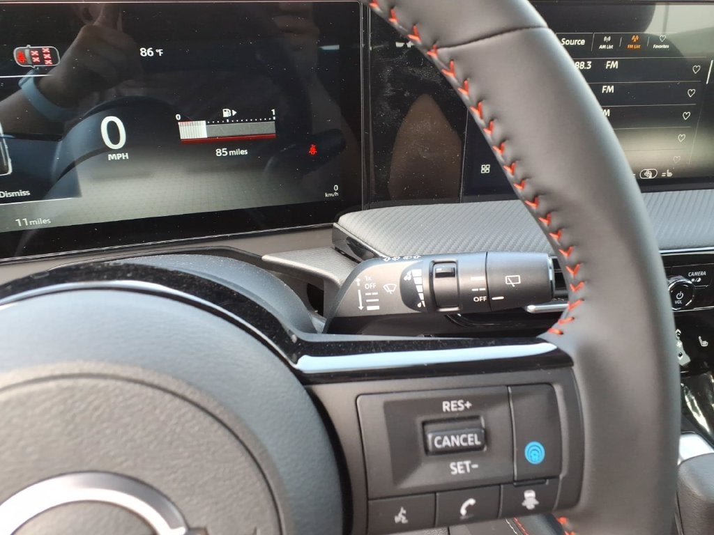 2027 Nissan Kicks SR