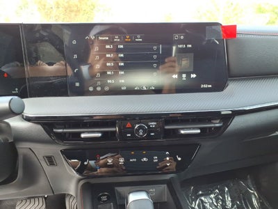2027 Nissan Kicks SR