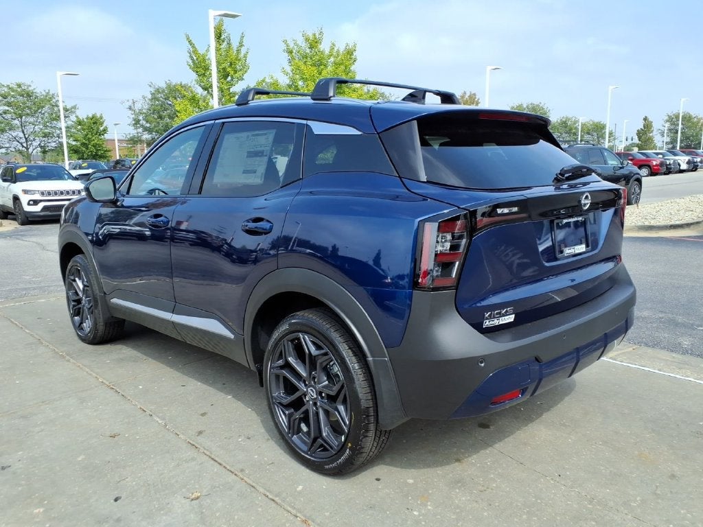 2027 Nissan Kicks SR