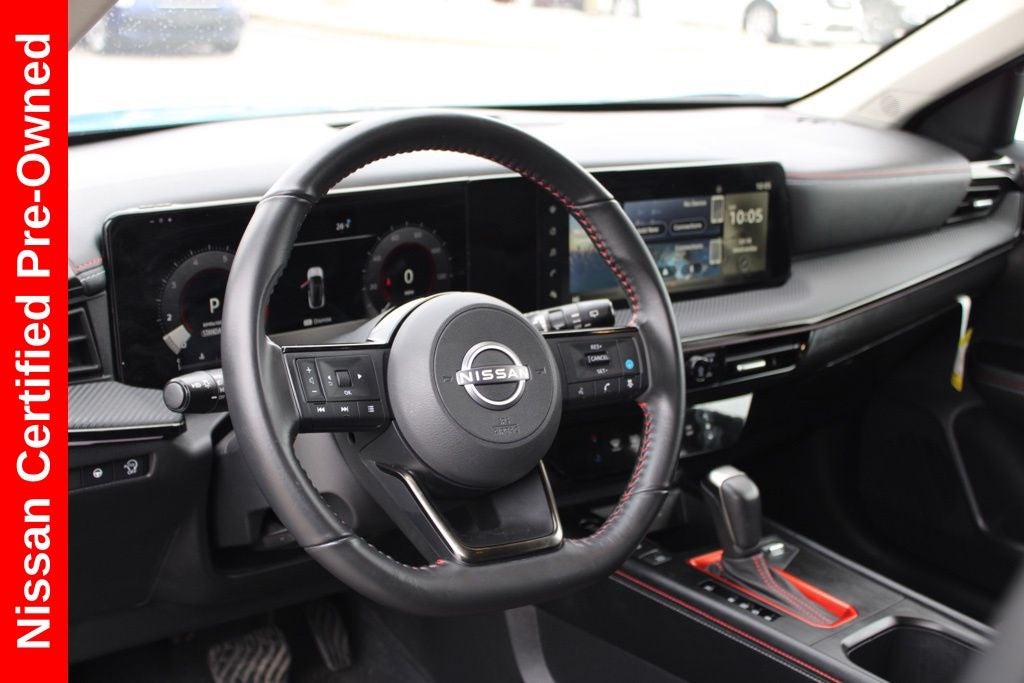 2025 Nissan Kicks SR