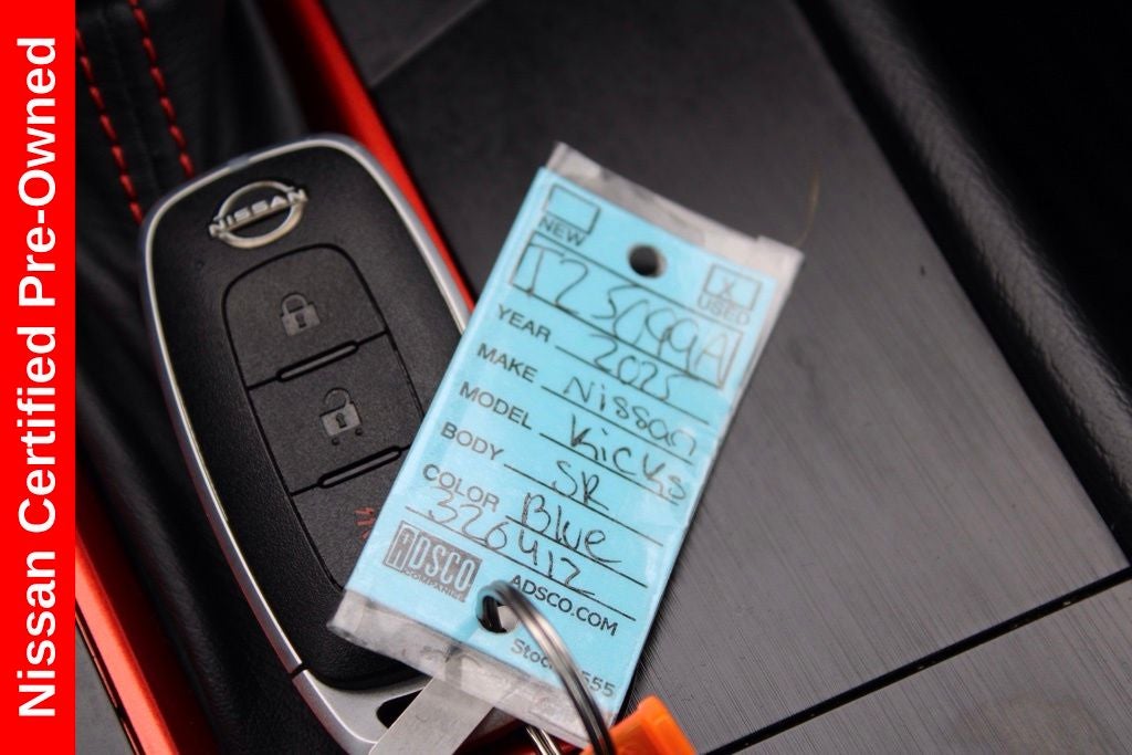 2025 Nissan Kicks SR