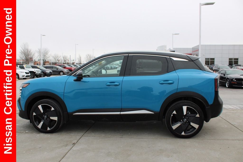 2025 Nissan Kicks SR