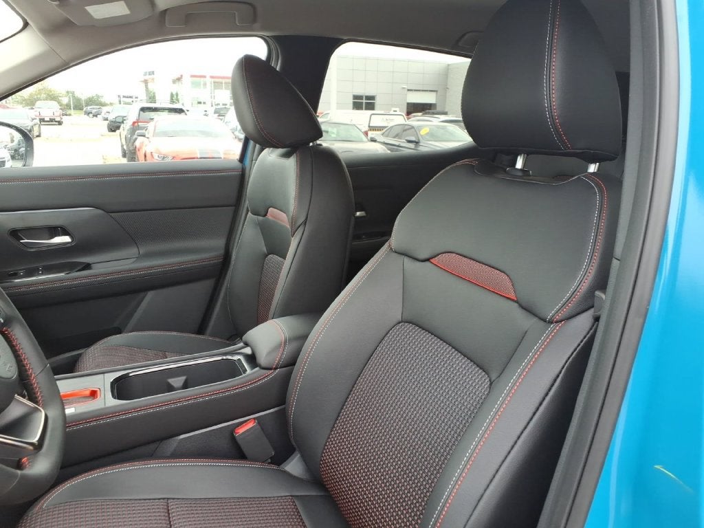 2027 Nissan Kicks SR
