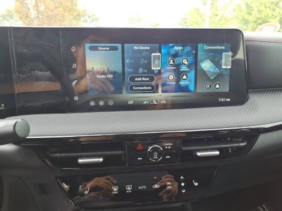2027 Nissan Kicks SR