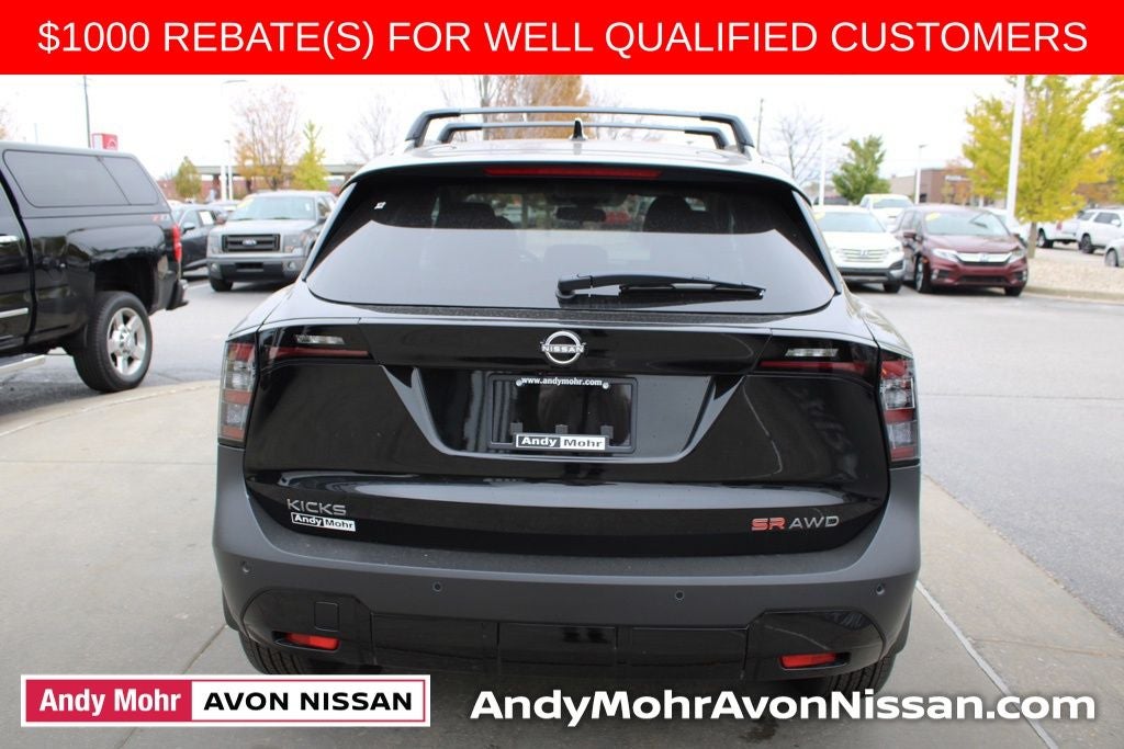 2026 Nissan Kicks SR