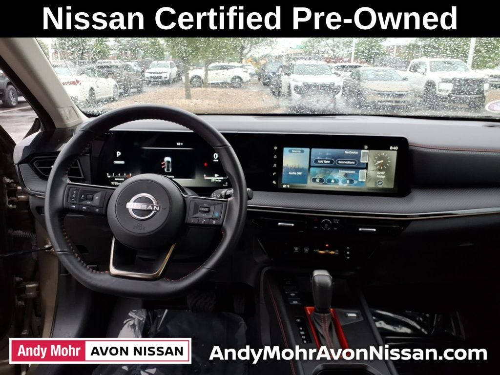 2025 Nissan Kicks SR