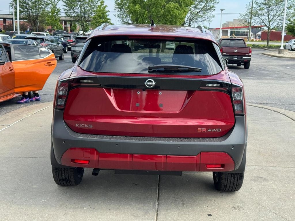 2026 Nissan Kicks SR