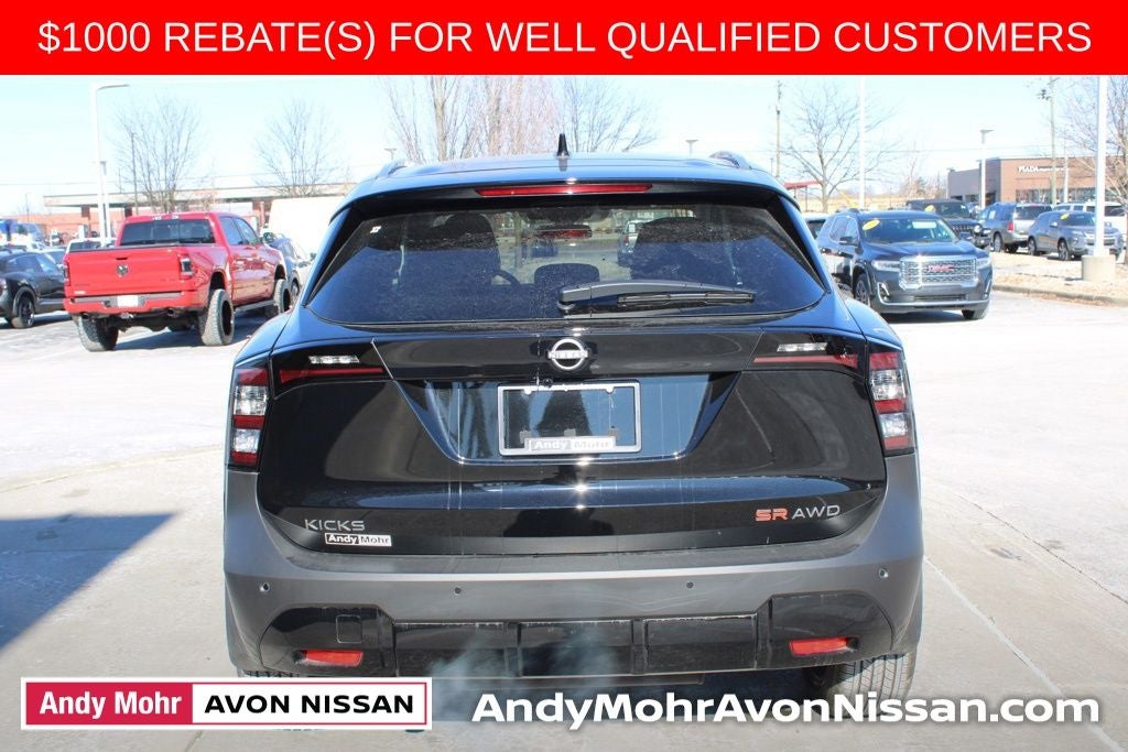 2026 Nissan Kicks SR
