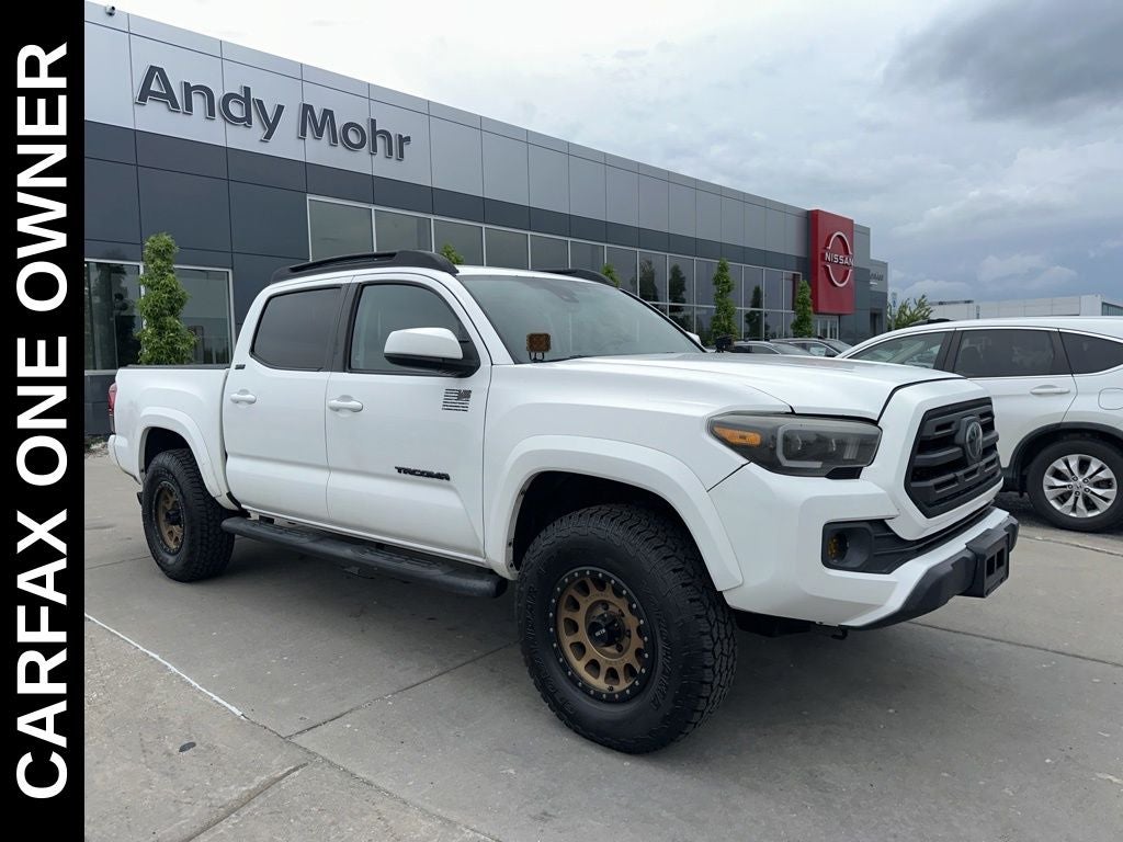 2019 Toyota Tacoma SR5 Double Cab 4WD V6 Auto Short Bed's photo
