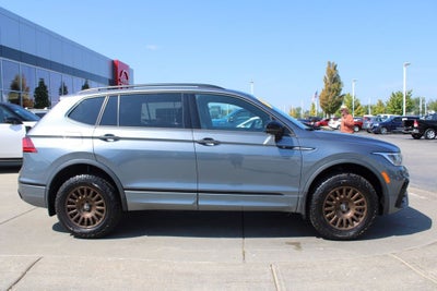 2022 Volkswagen Tiguan 2.0T SE R-Line Black