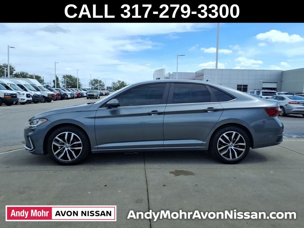 2025 Volkswagen Jetta 1.5T SE