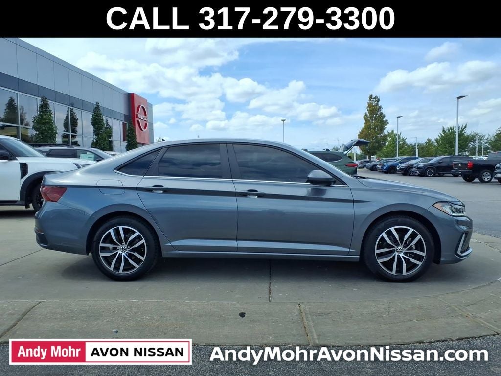 2025 Volkswagen Jetta 1.5T SE