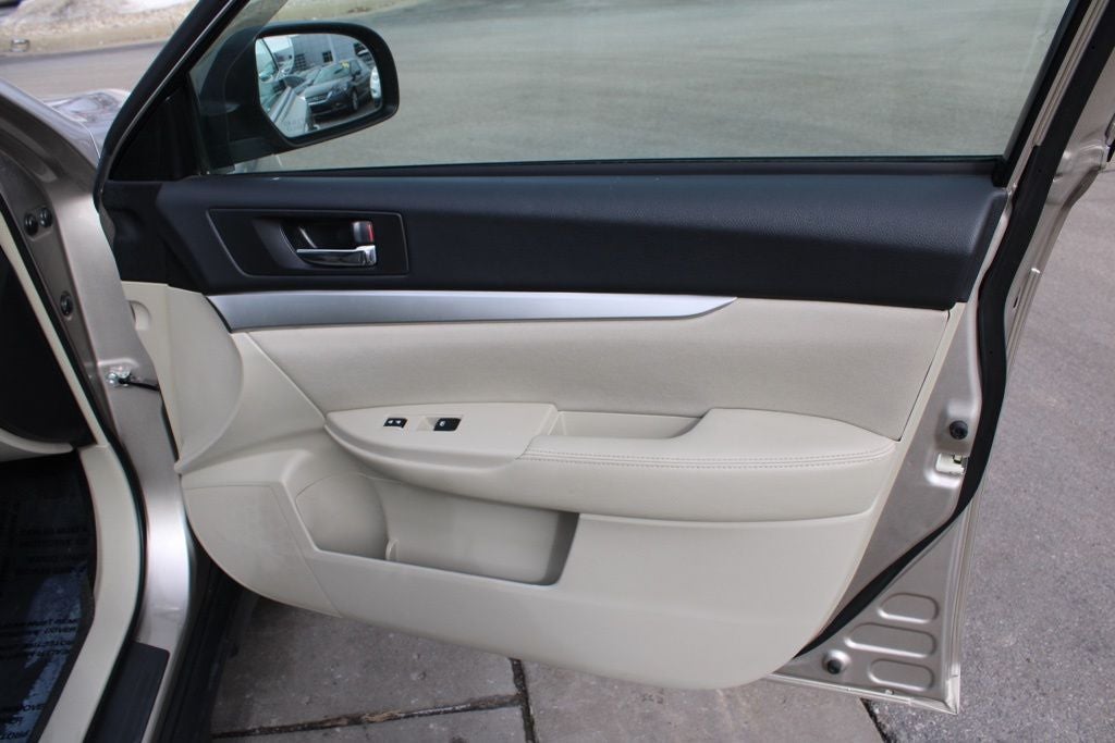 2014 Subaru Outback 2.5i Premium