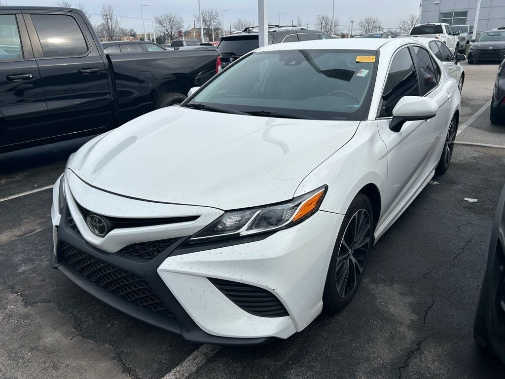 2019 Toyota Camry SE