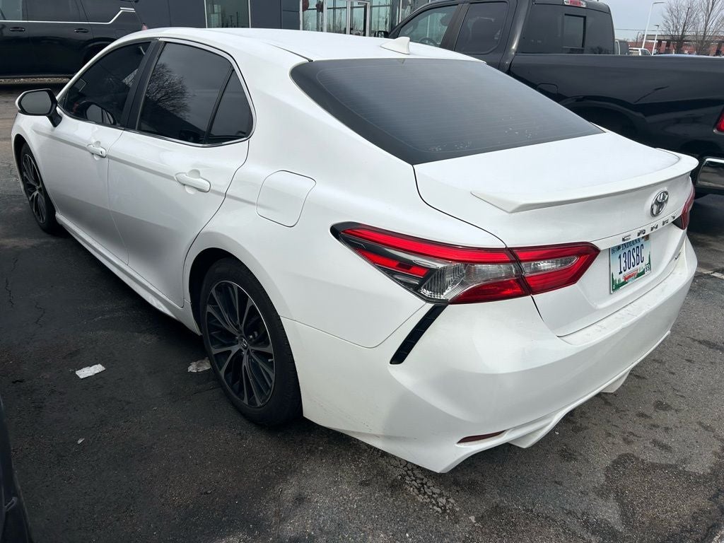 2019 Toyota Camry SE