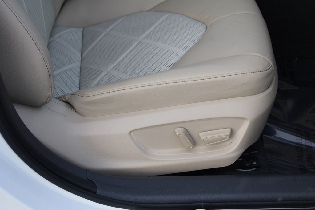 2019 Toyota Camry XLE