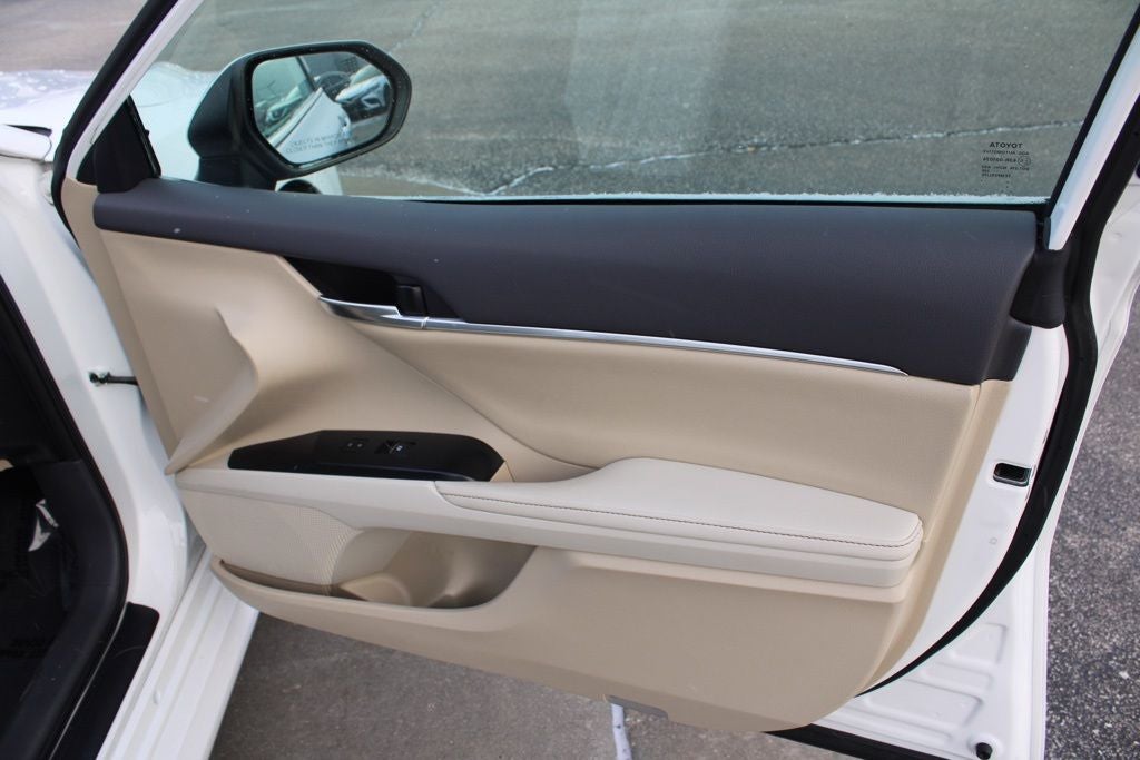 2019 Toyota Camry XLE